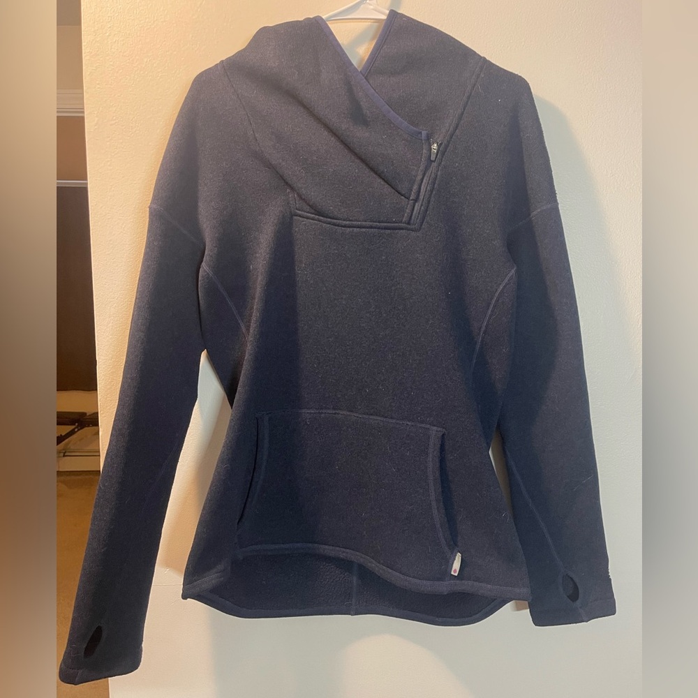 Stio Navy Pullover Hoodie with Asymmetric Zip